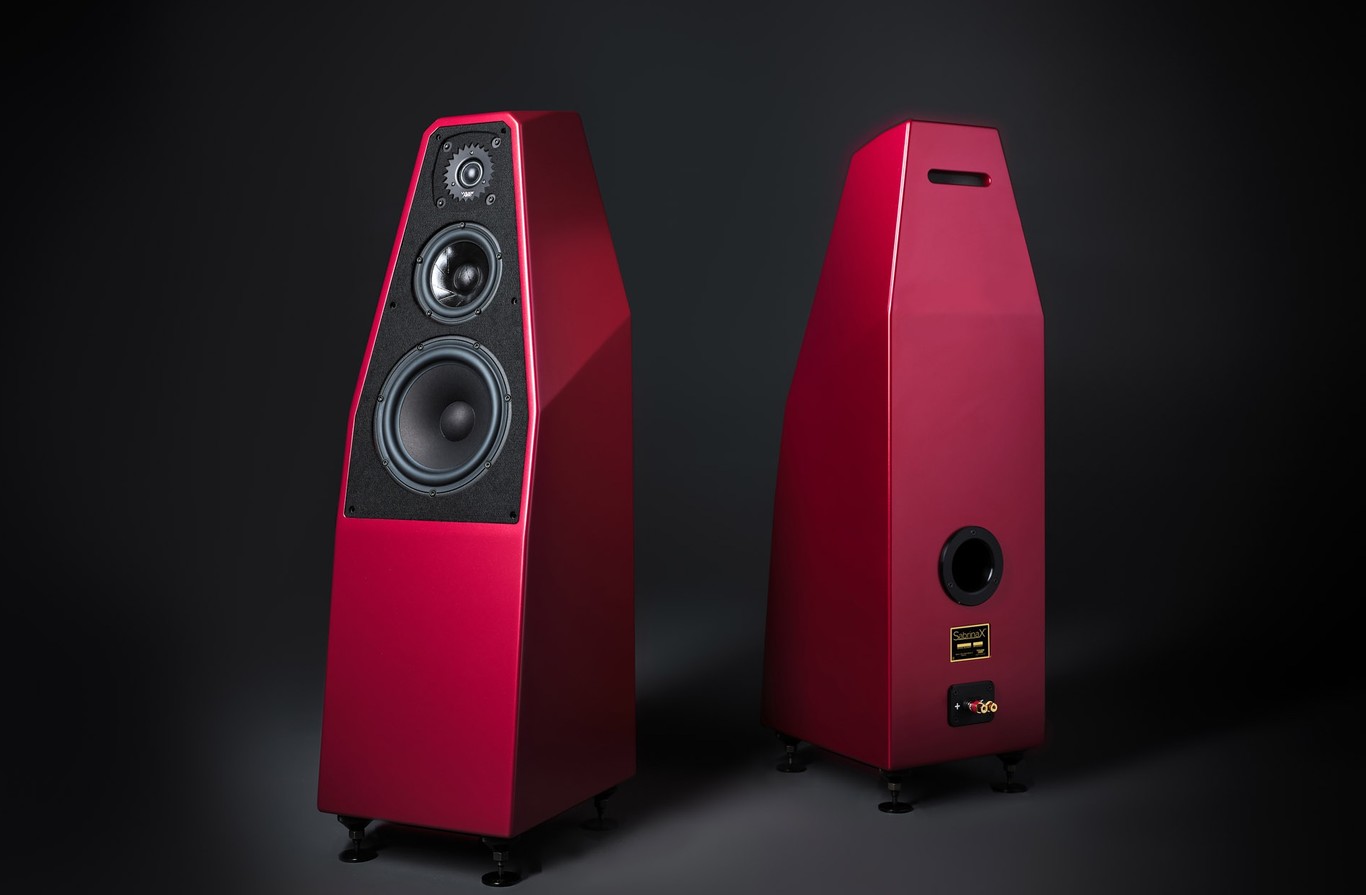 Altavoces Wilson Audio Sabrina X con Audio Analogue Maestro Anniversary