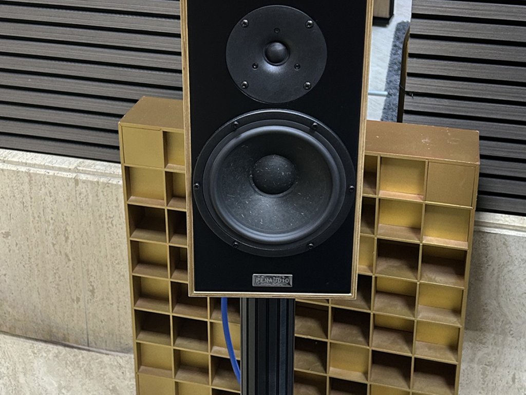 Altavoces Rebel de Penaudio