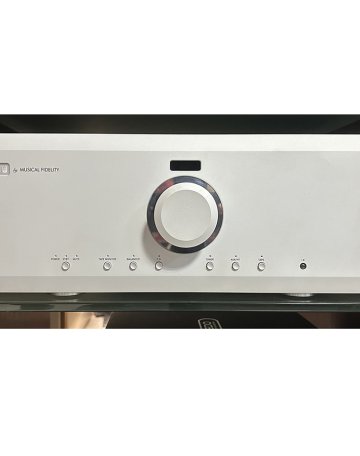Amplificador integrado Musical Fidelity M6si500 plata