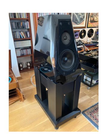 Altavoces Rockport Merak Negros